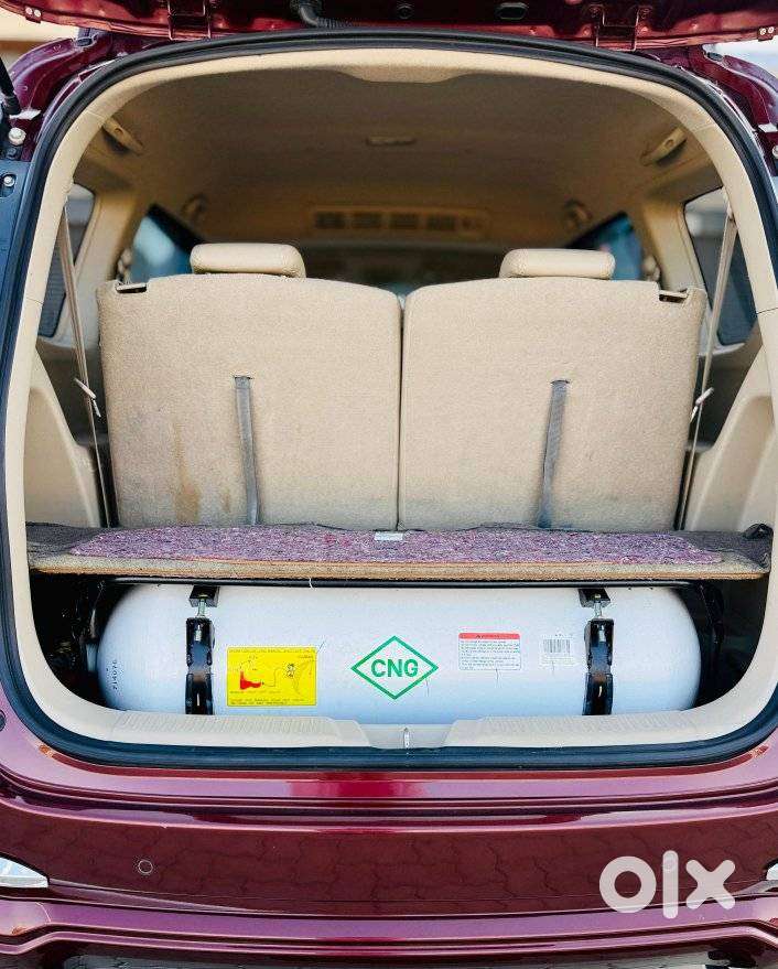 Maruti Suzuki Ertiga 2022-2023 Vxi Cng, 2022, Petrol