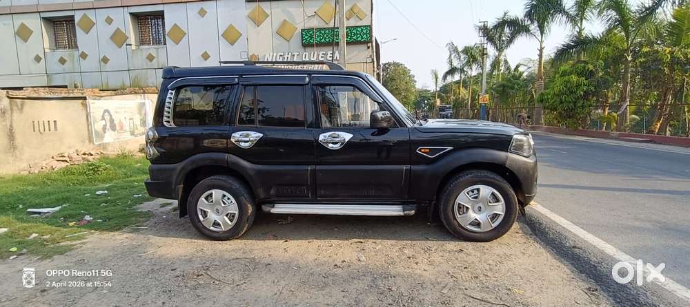 Mahindra Scorpio S4 Plus 9s, 2017, Diesel