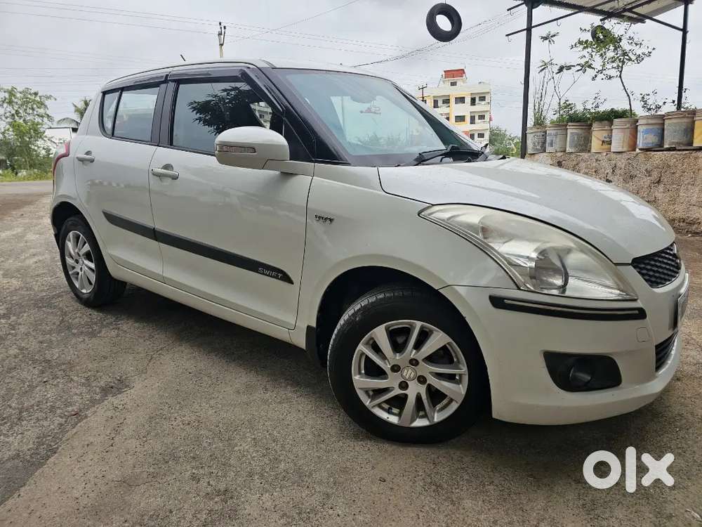 Maruti Suzuki Swift 2013 1.2 Zxi Abs