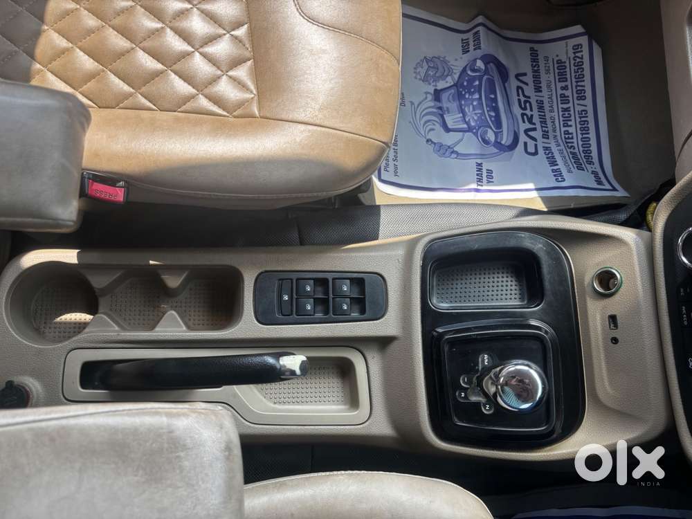 Mahindra Tuv300 T8 Automatic