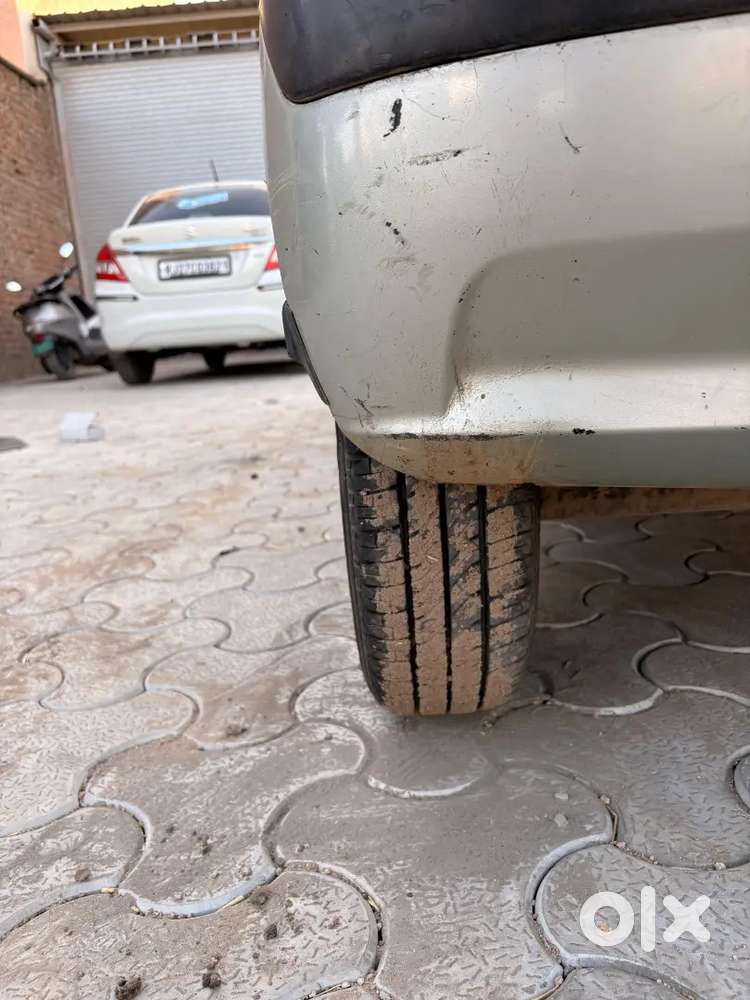 Hyundai New Santa Fe 2004 Lpg 90000 Km Driven