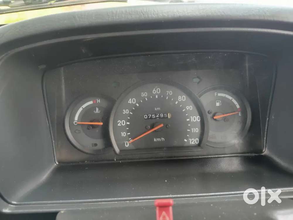 Maruti Suzuki Omni 2016 Lpg 75563 Km Driven