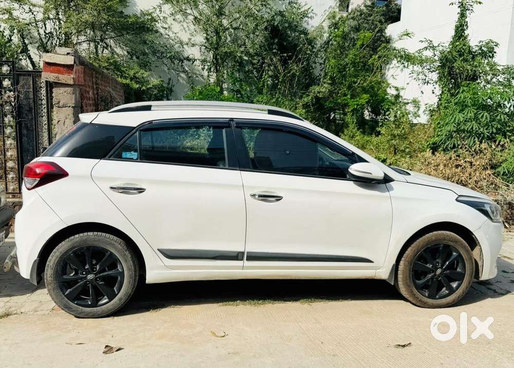 Hyundai I20 2016 Petrol 74500 Km Driven