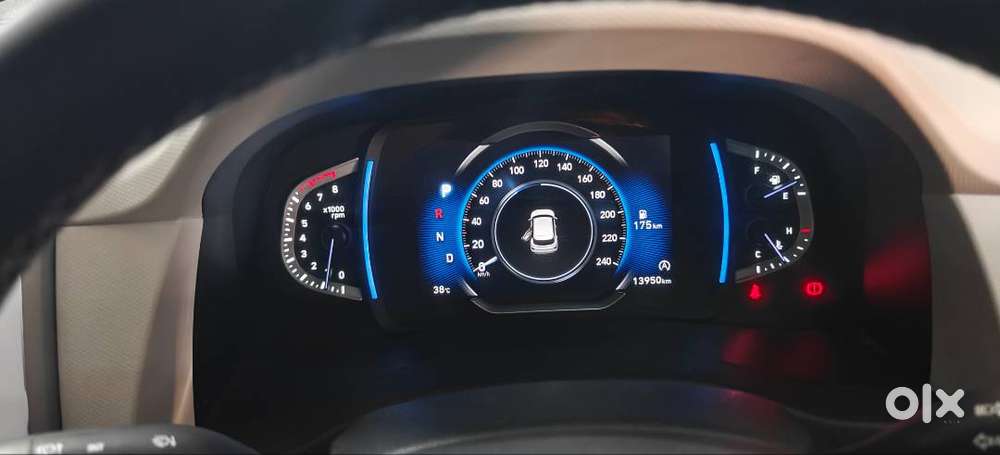 Creta Top Variant 2023 Resale