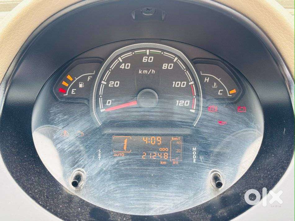 Tata Nano Xta, 2016, Petrol
