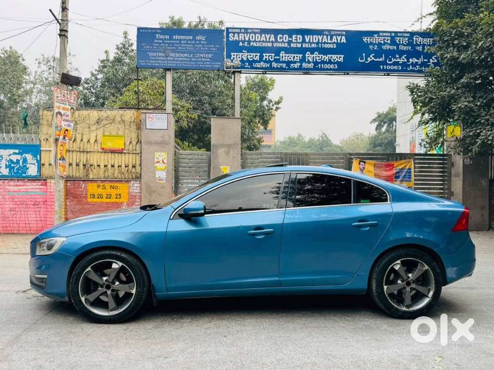 Volvo S60 D5 Inscription, 2016, Diesel