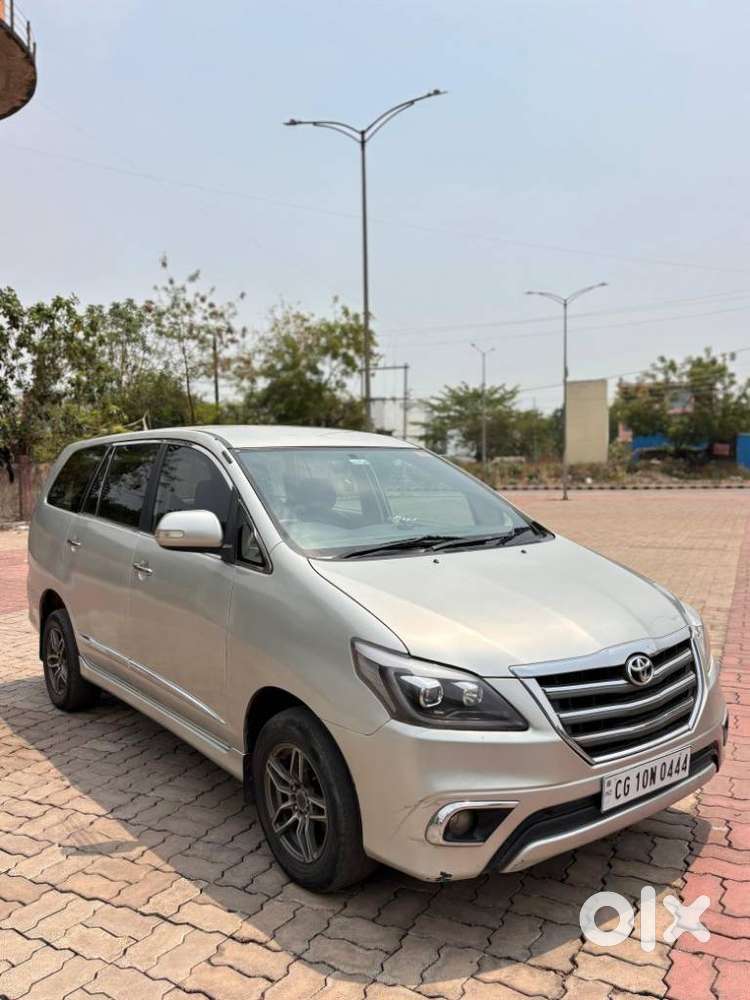 Toyota Innova 2.5 G (diesel) 8 Seater, 2013, Diesel