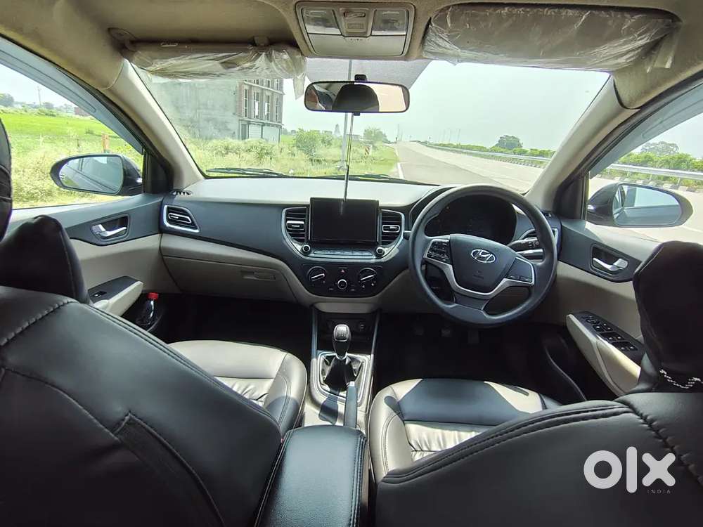 Hyundai Verna 1.5 Petrol 2022