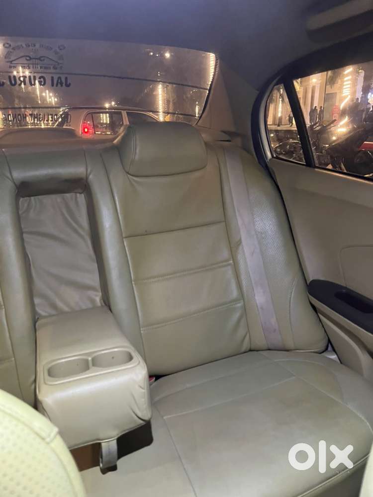 Honda Amaze Petrol 2013