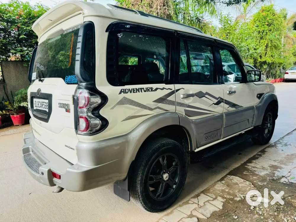 Mahindra Scorpio 2017 Diesel 80000 Km Driven