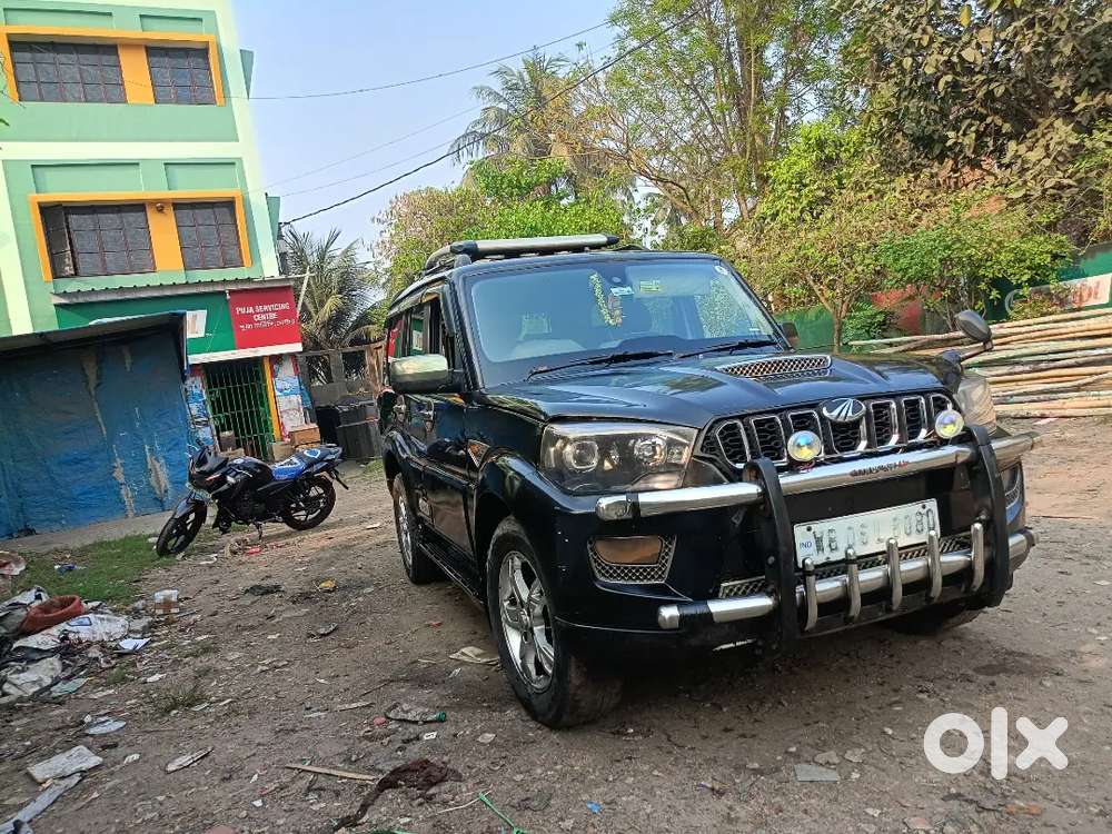 Mahindra Scorpio S10 Diesel 2015