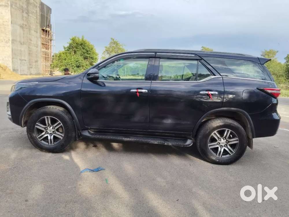 Toyota Fortuner 4x2 At, 2022, Diesel
