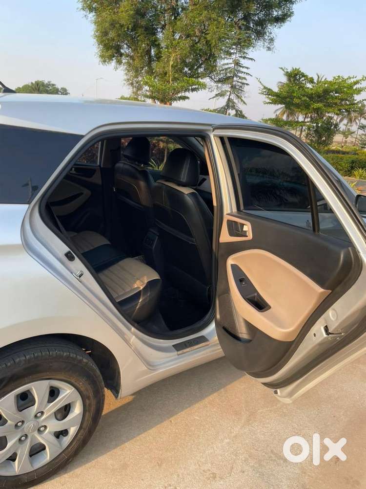 Hyundai Petrol Manual 2017