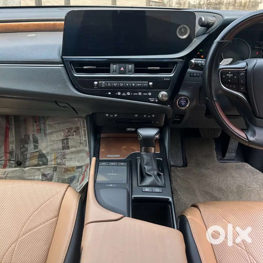 Lexus Es 300h 2022
