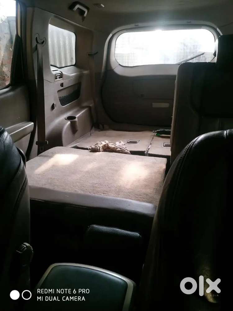 Hand Too Hand Army Perscon Car And Very Good Condition