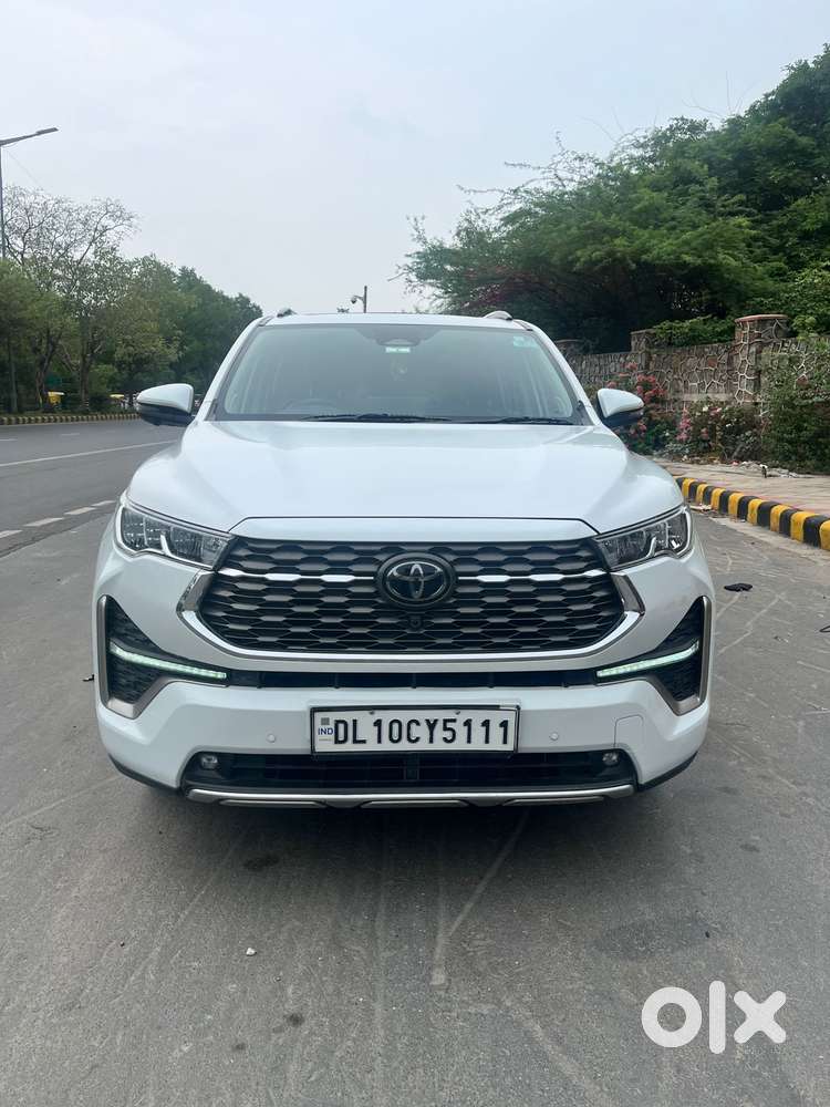 Toyota Innova Hycross 2.0 Zx (o) Hybrid 7 Str, 2024, Electric