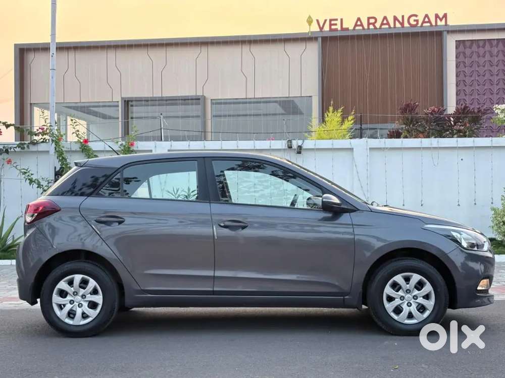 Hyundai I20 2017 Petrol 34000 Km Driven