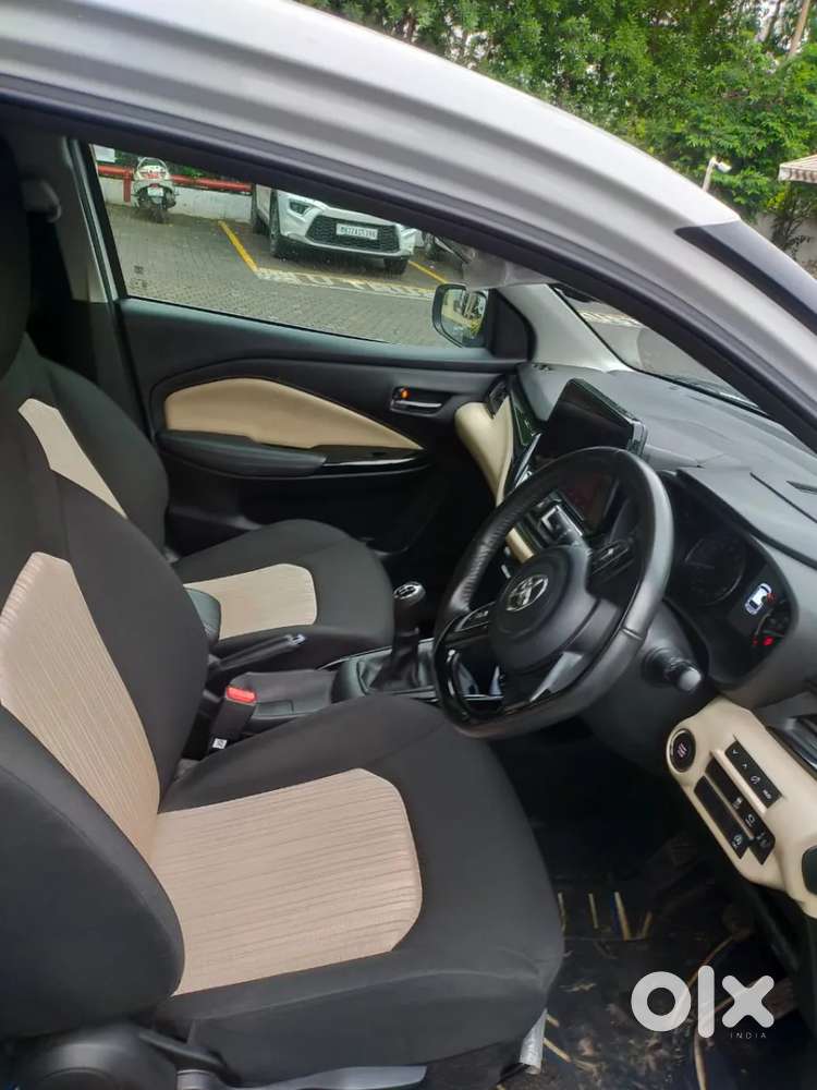 Toyota Glanza 1.2 V, 2025, Petrol