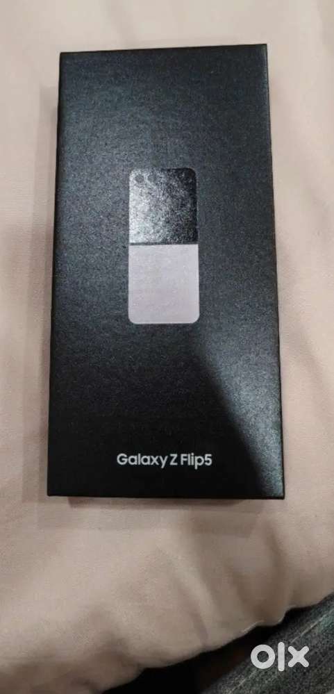 SAMSUNG GALAXY Z FLIP 5 256GB LAVENDER