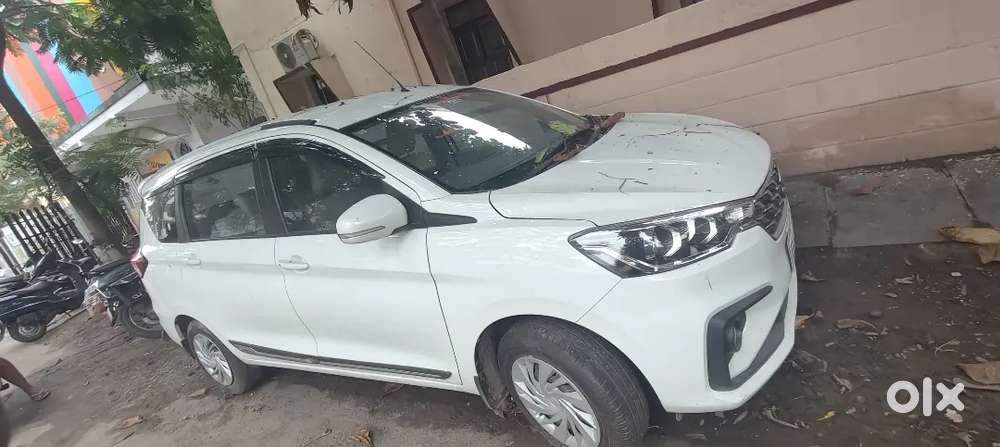 Maruti Suzuki Ertiga Vxi 2025