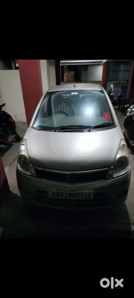 Maruti Suzuki Zen Estilo 2010