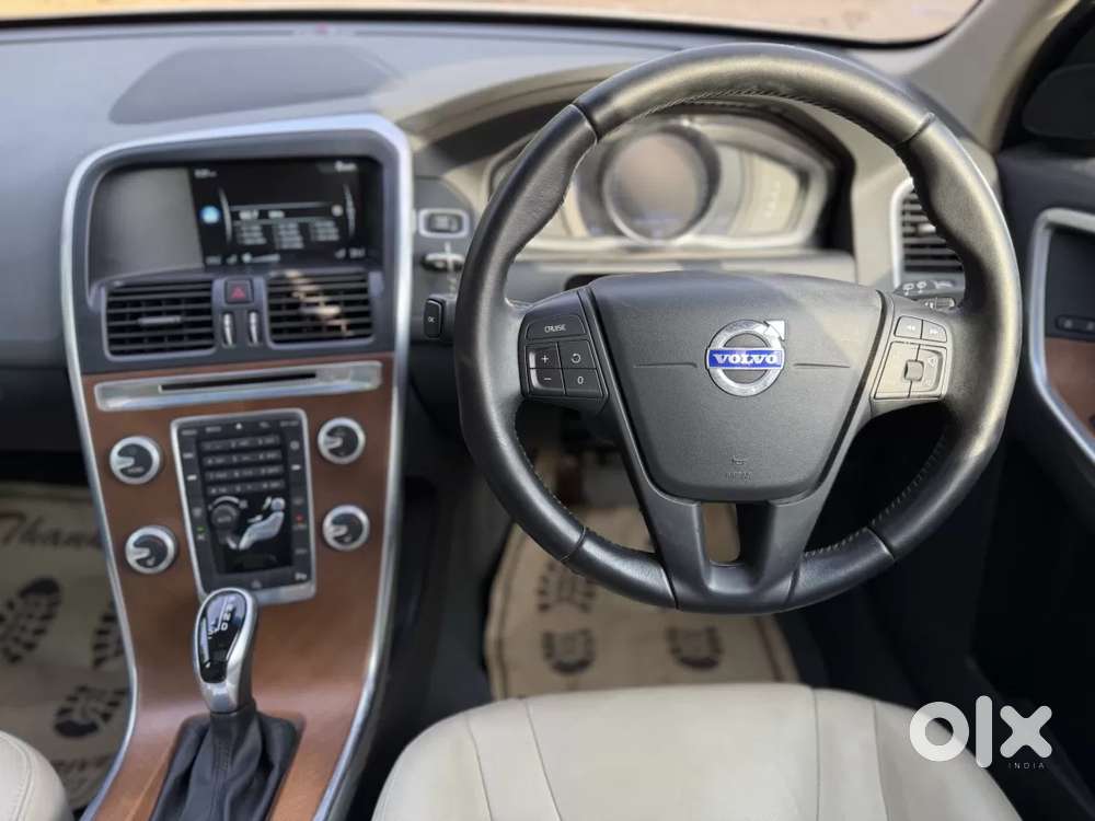 Volvo Xc60 2.0 D5 Momentum, 2017, Diesel