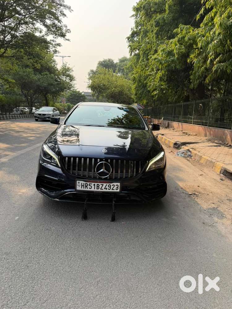 Mercedes-benz Luxury Car 2020