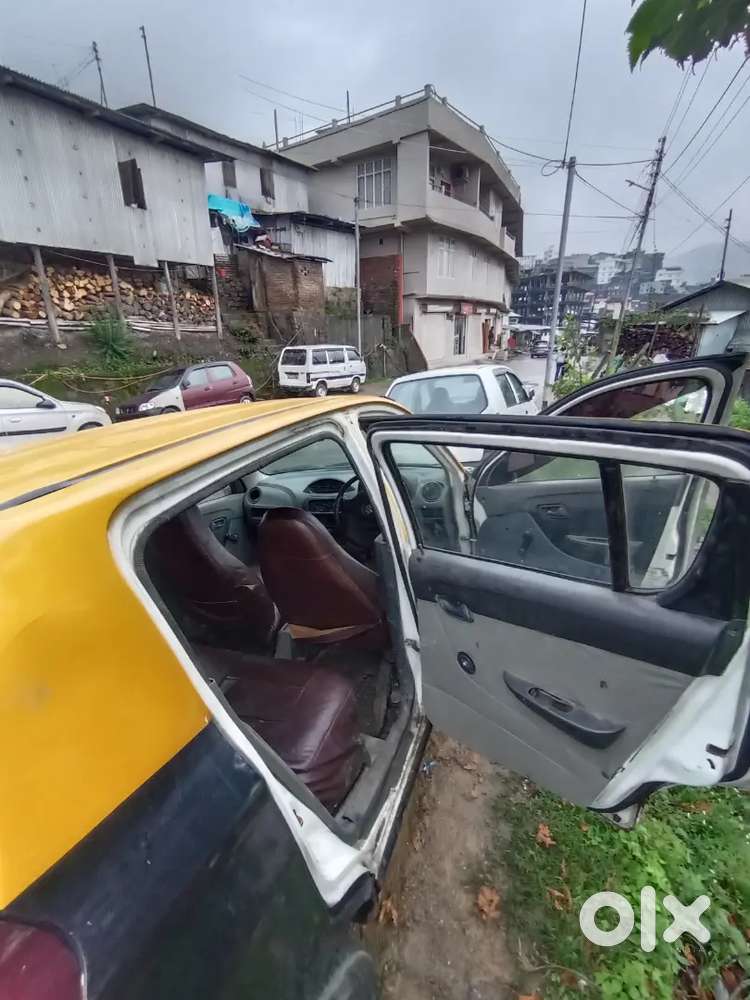 Local Taxi Alto 800 Std