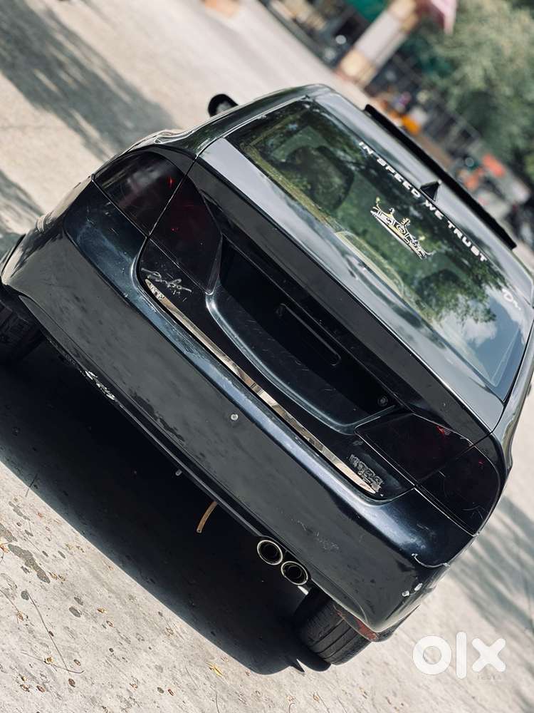 Honda Civic (sunroof)