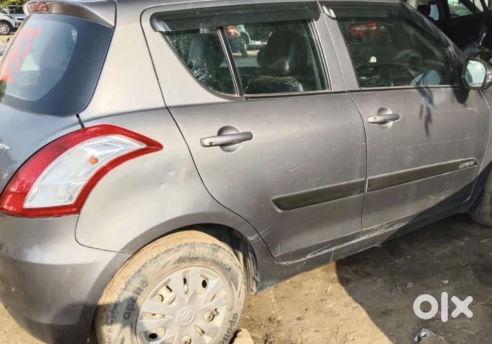 Original Pent New Condition Gaadi Hai