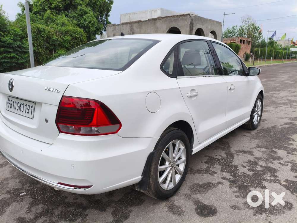 Volkswagen Vento [2015-2017] 1.6 Highline Plus, 2017, Diesel