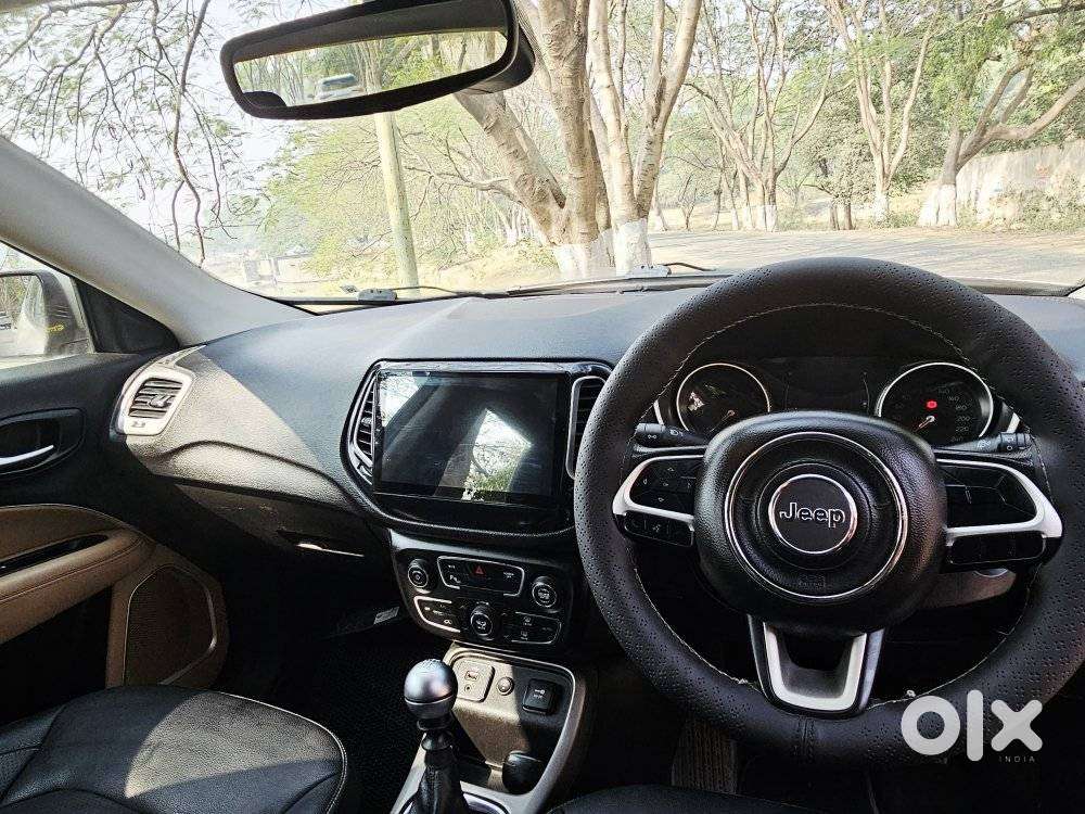Jeep Compass 2.0 Longitude Option, 2018, Diesel