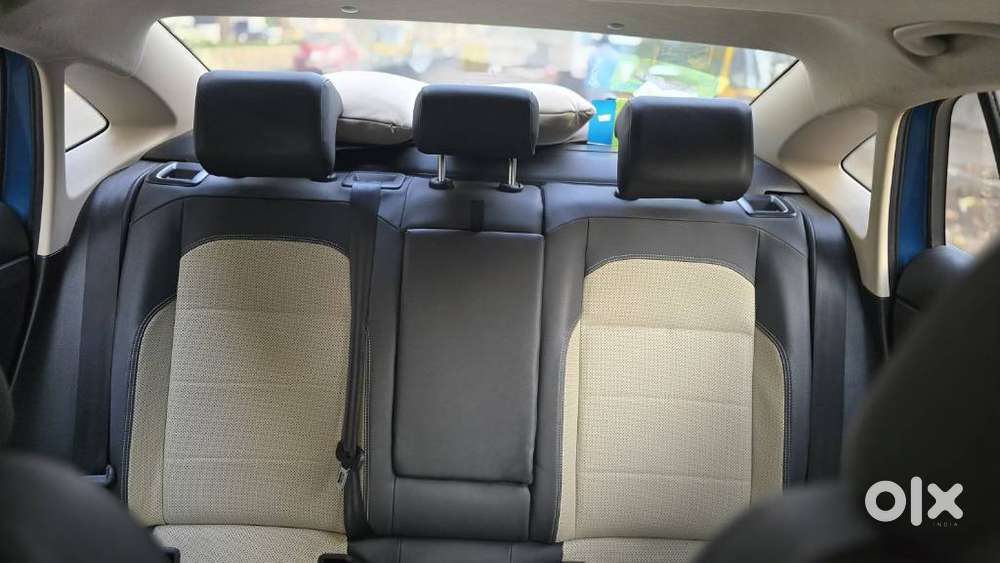 Skoda Slavia 1.5 Tsi Style At, 2023, Petrol