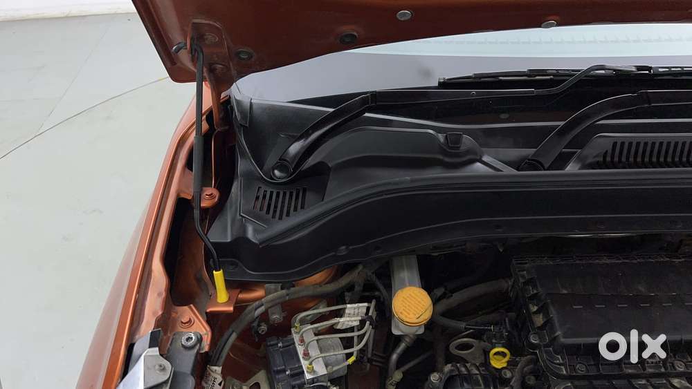 Tata Punch 1.2 Revotron Creative Amt Dual Tone, 2022, Petrol
