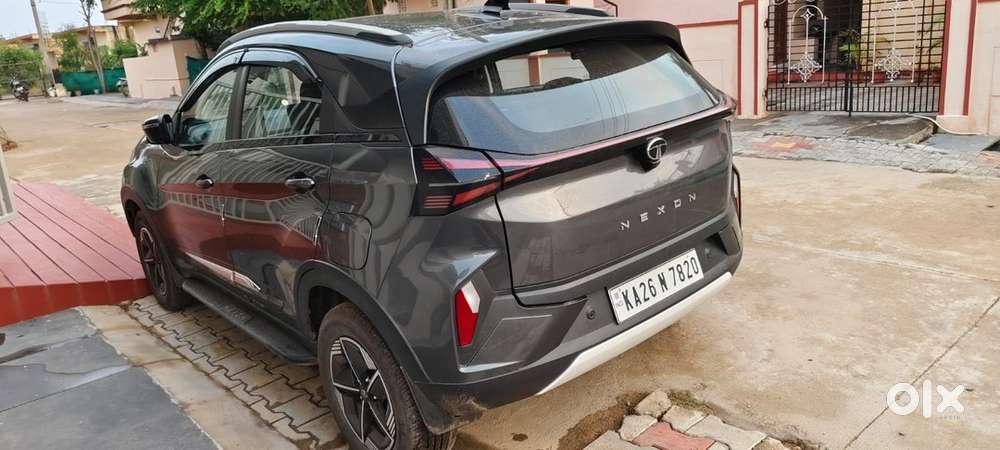 Tata Nexon Petrol 2024