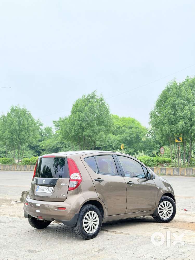 Maruti Suzuki Ritz Vxi, 2012, Petrol