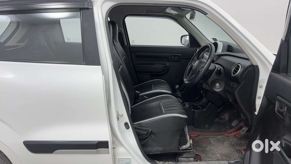 Maruti Suzuki S-presso Vxi, 2023, Petrol