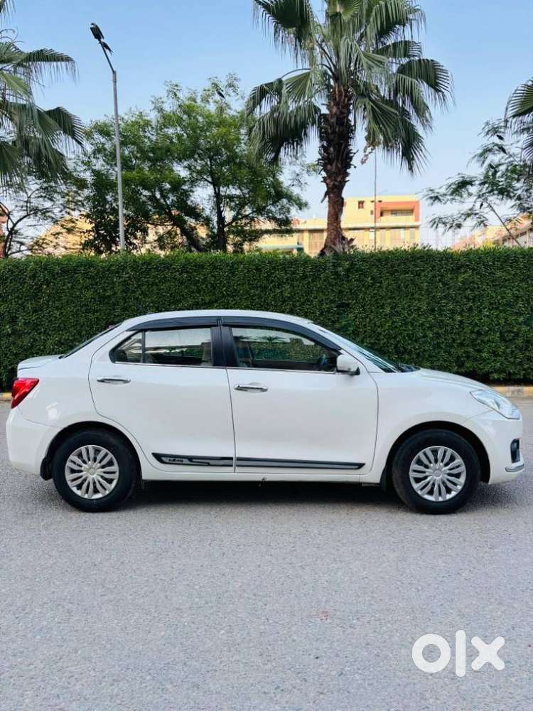 Maruti Suzuki Dzire 1.2 Vxi, 2020, Petrol