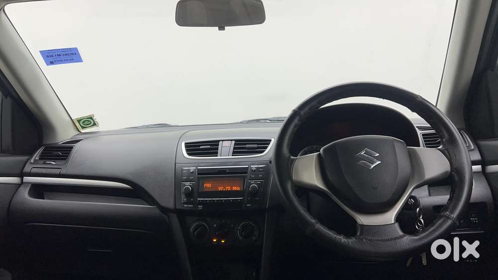 Maruti Suzuki Swift Vvt Vxi, 2015, Petrol