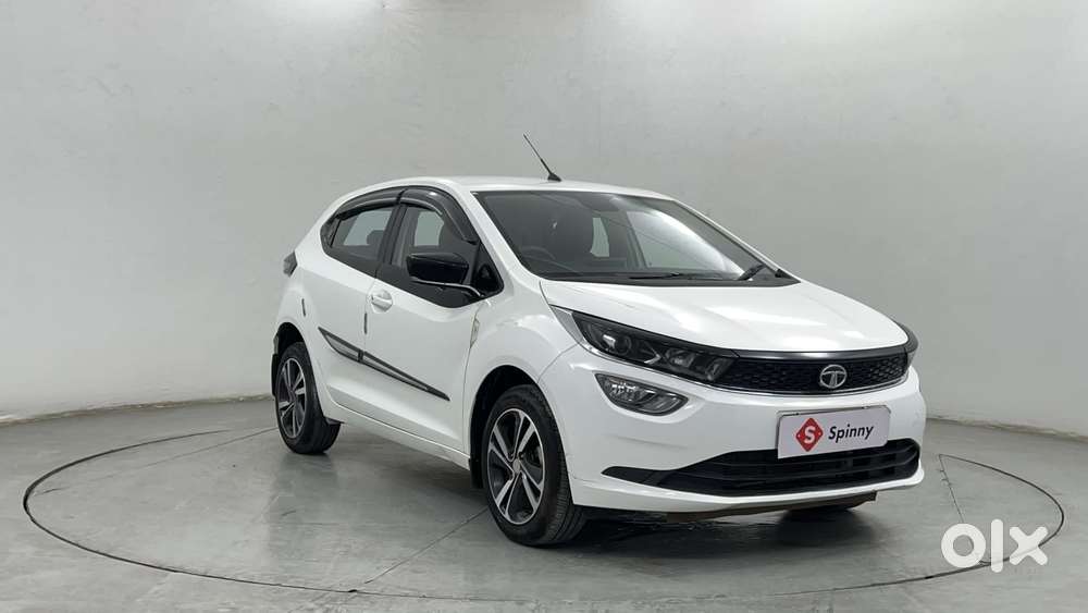Tata Altroz Xz, 2023, Petrol