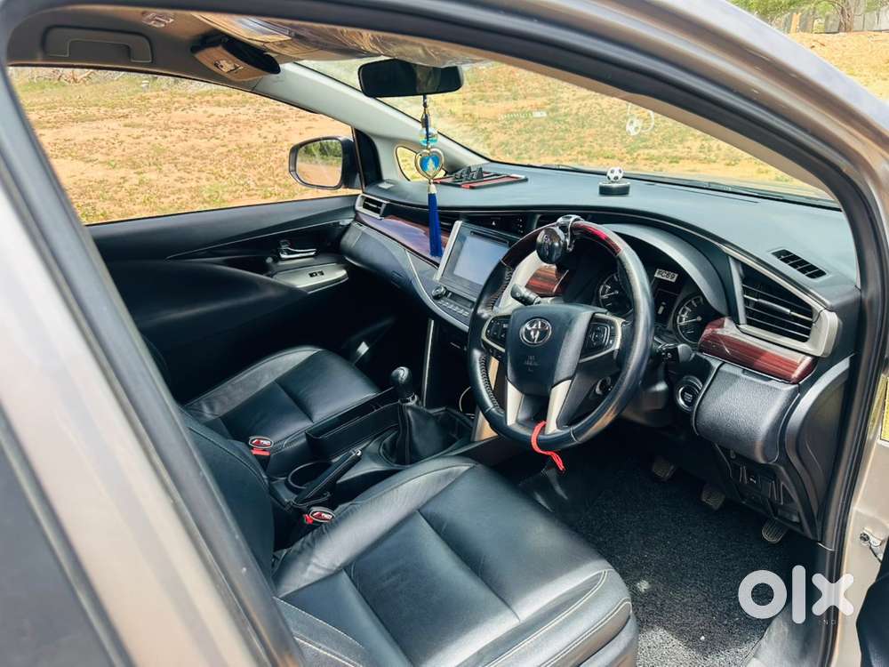 Toyota Innova Crysta 2018 Diesel Car