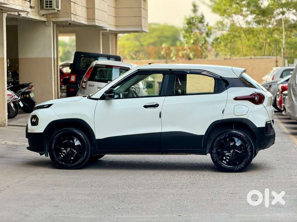 Tata Punch, 2022, Petrol