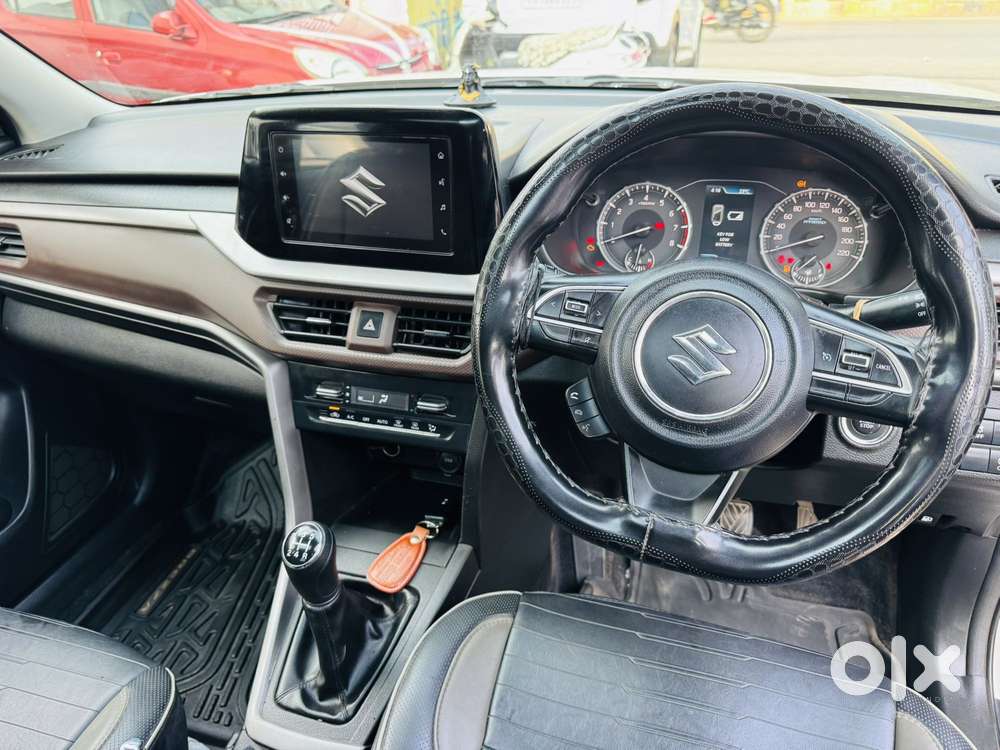 Maruti Suzuki Brezza 1.5 Zxi Smart Hybrid, 2023, Petrol