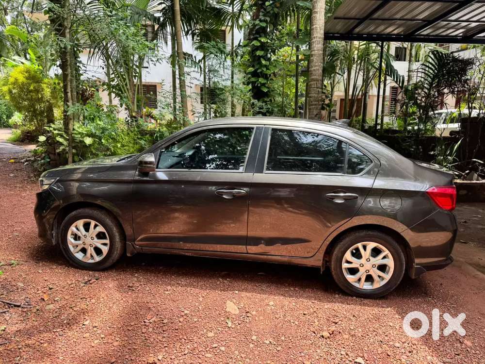 Honda Amaze 2018 Petrol 42000 Km Driven.1st Owner. Honda Service Only