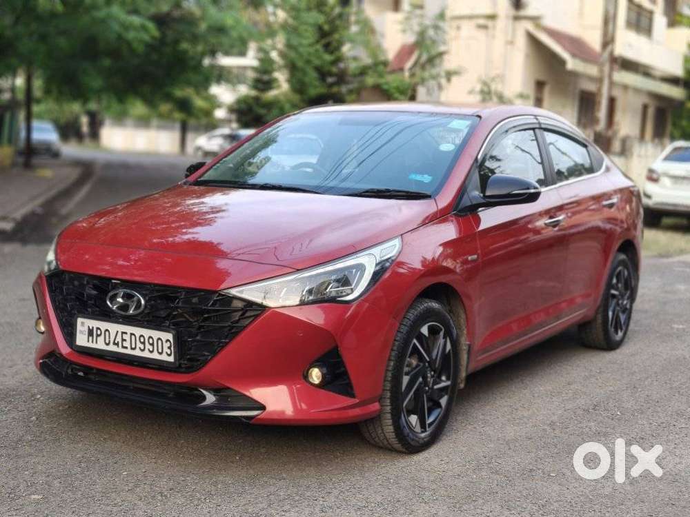 Hyundai Verna Sx(o) Petrol At, 2022, Petrol