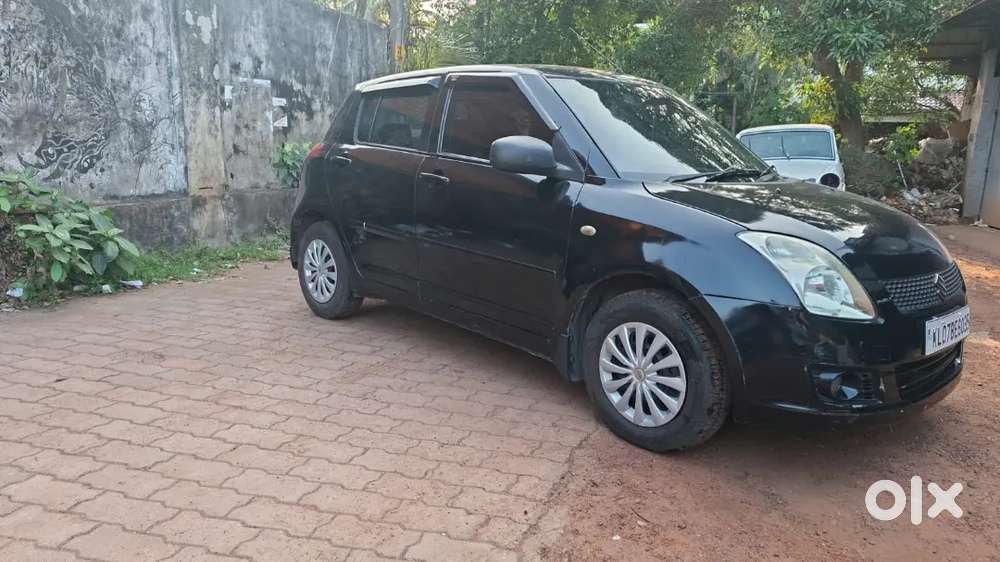Maruti Suzuki Swift 2007 Petrol 100900 Km Driven