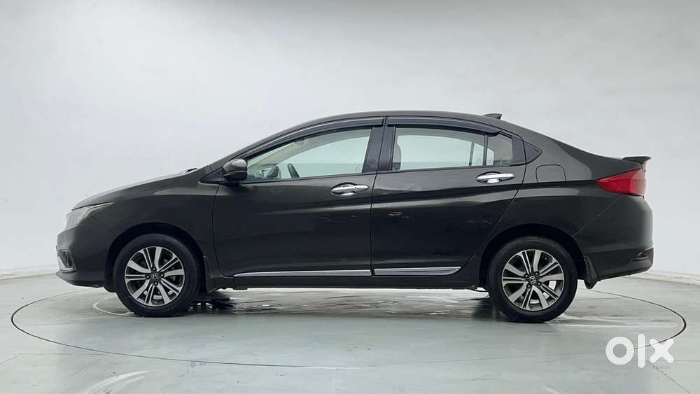 Honda City I-vtec V, 2018, Petrol