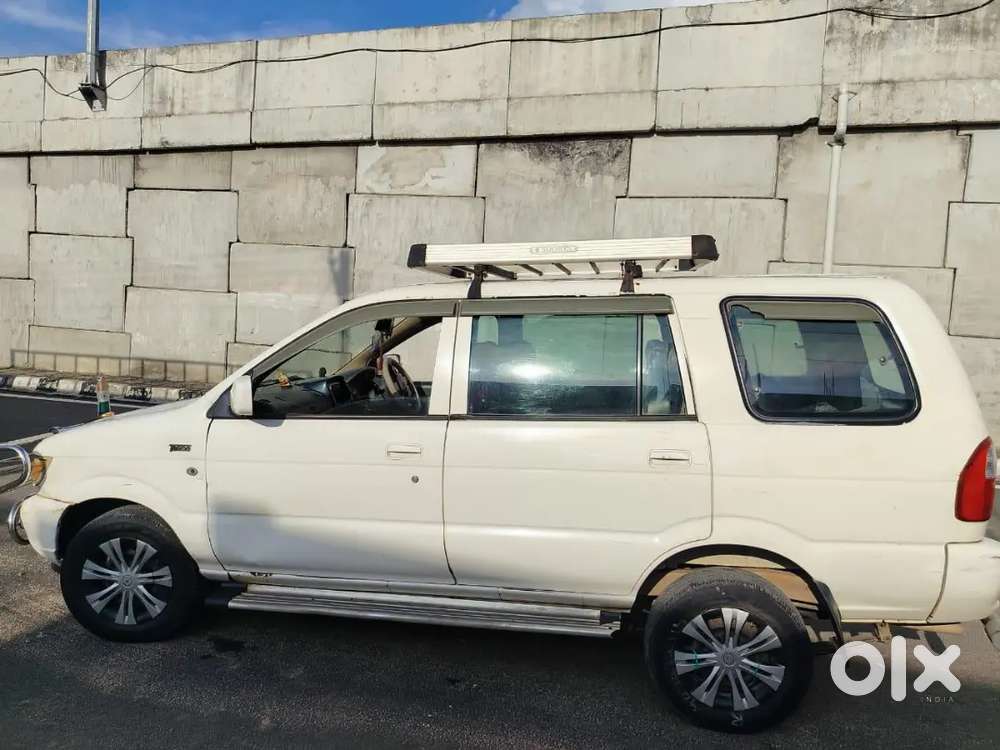Chevrolet Tavera 2021 Ls 10 Seater