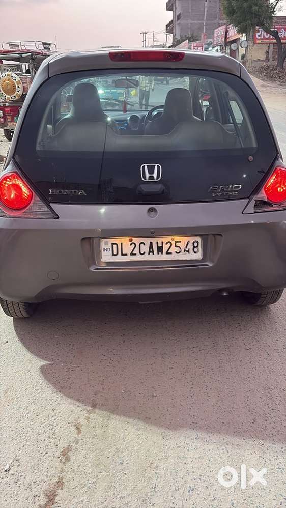 Honda Brio 2016 Petrol Well Maintained