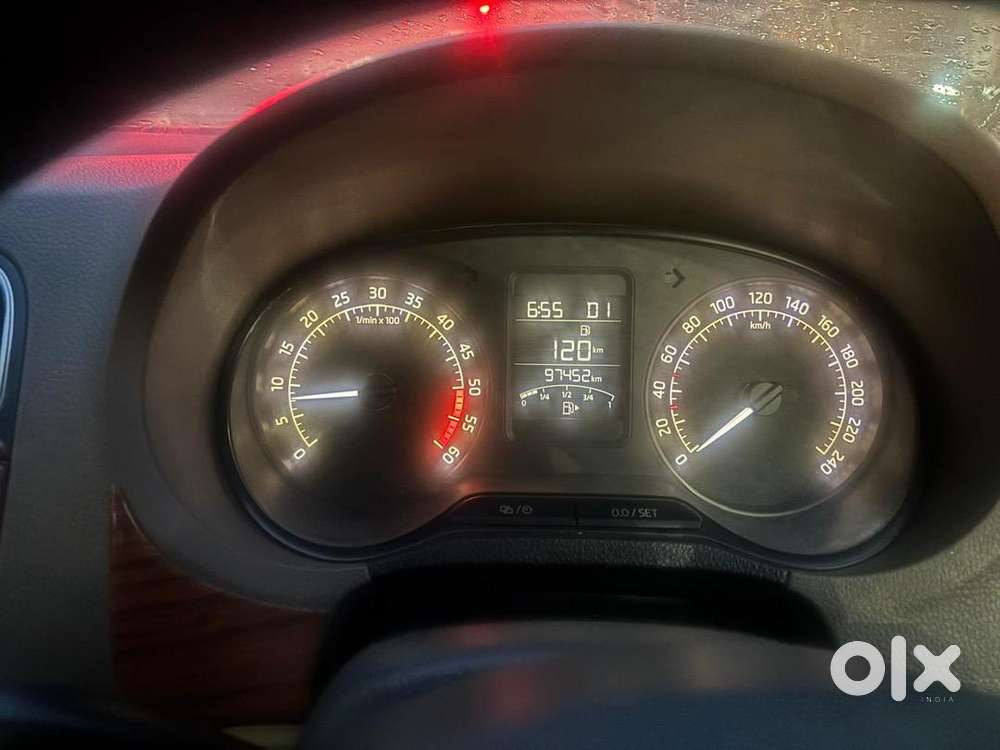 Skoda Rapid Diesel 97500 Km Driven